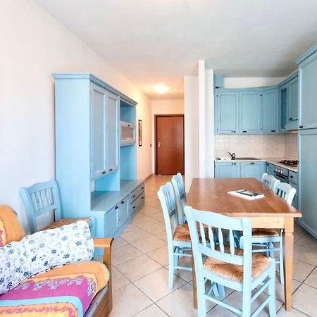 Isa-Apartments 4 Beds In Residence With Swimming-Pool In San Vincenzo, Just 600 Meters From The Sea Exteriör bild